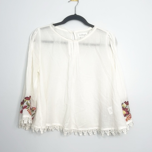 Anthropologie Velvet by Graham and Spencer - Picture 3 of 10